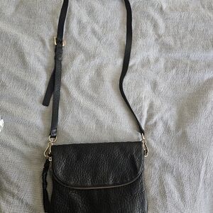 Elegant Black Leather Crossbody Bag